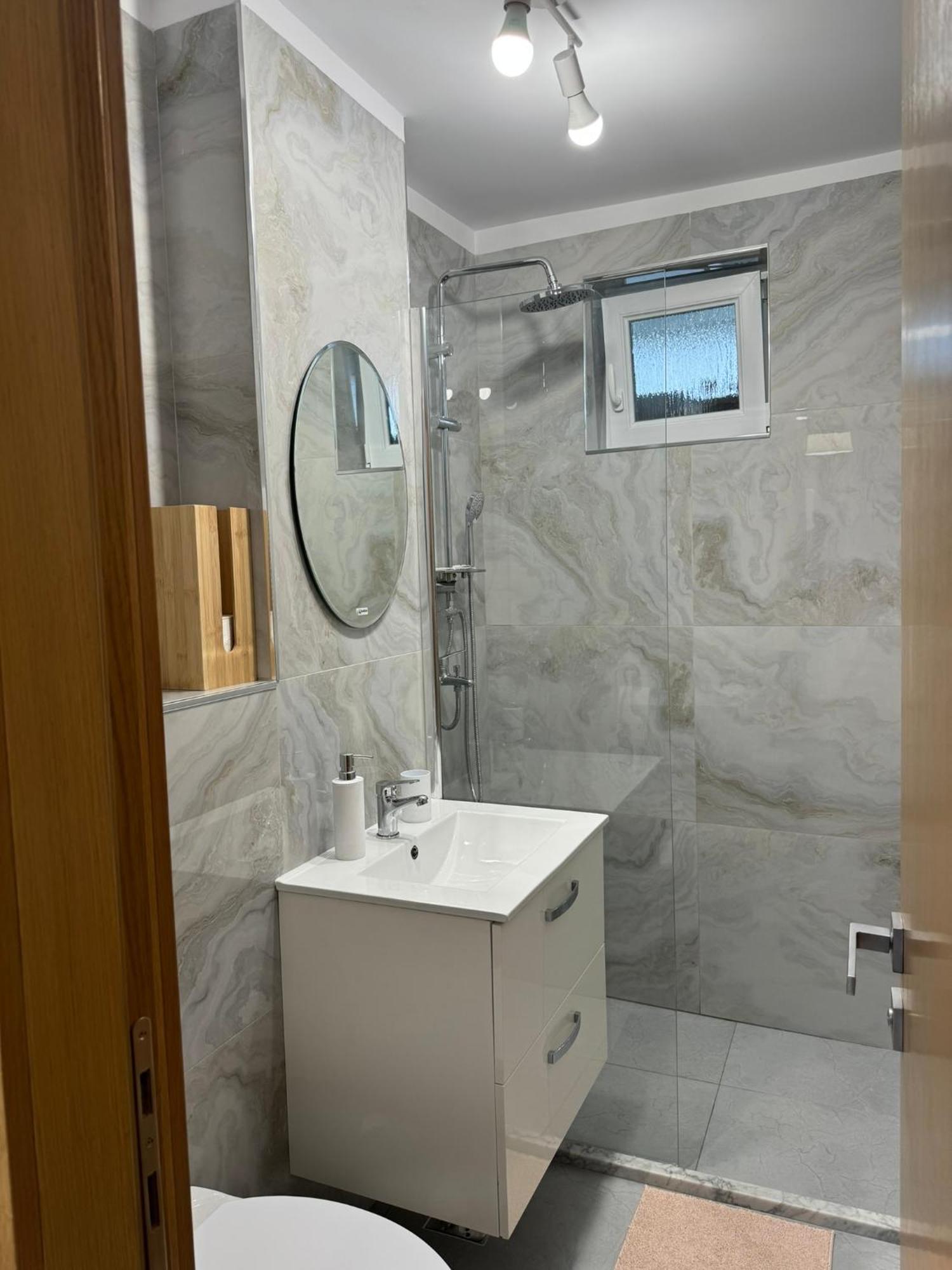 Apartament Central Râmnicu Vâlcea Екстериор снимка
